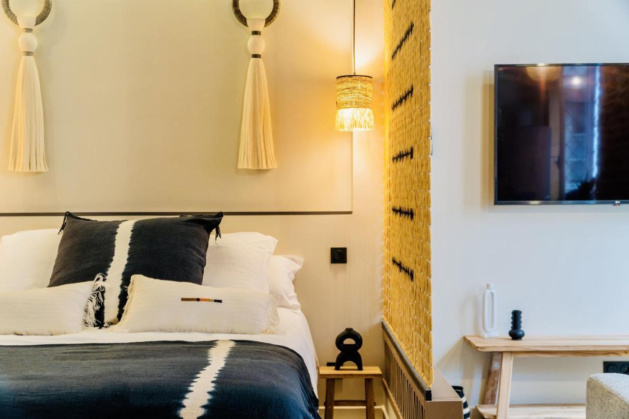 Host Inn Le Lumiere Spa & Cinema ลียง ภายนอก รูปภาพ