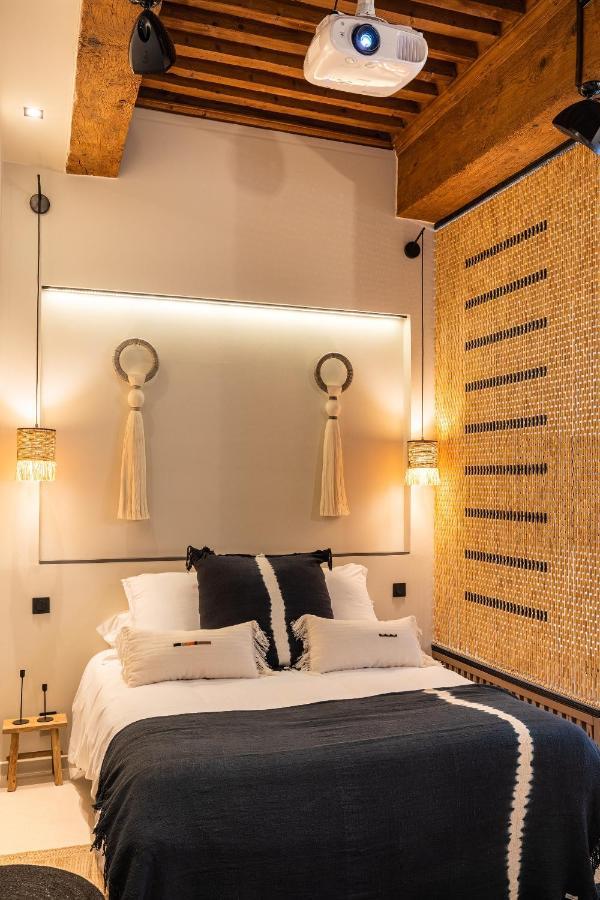 Host Inn Le Lumiere Spa & Cinema ลียง ภายนอก รูปภาพ